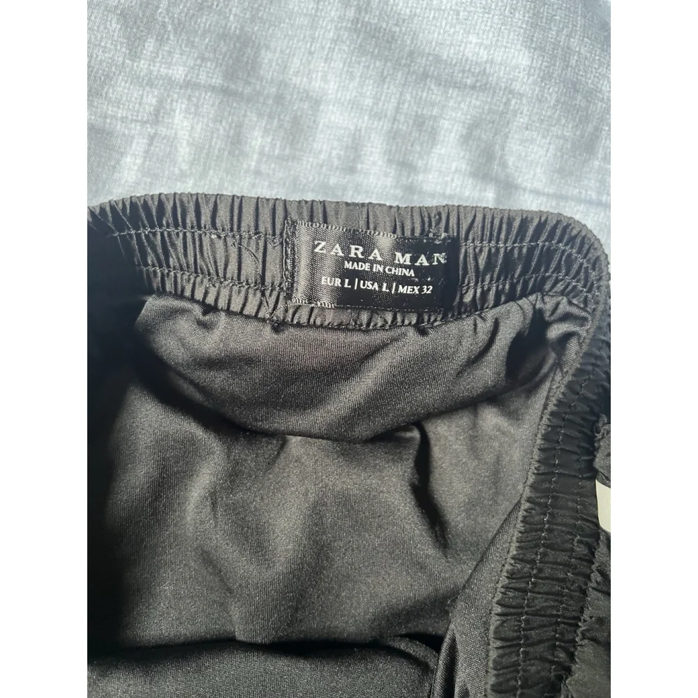 Zara Men's Black Sport Shorts Size L Pre-own
